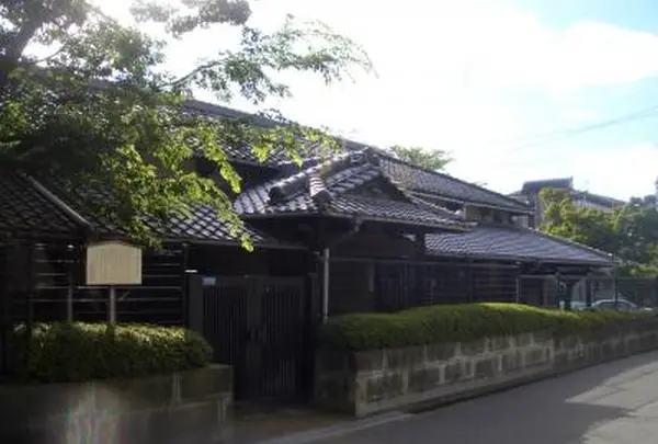 旧新田小学校校舎