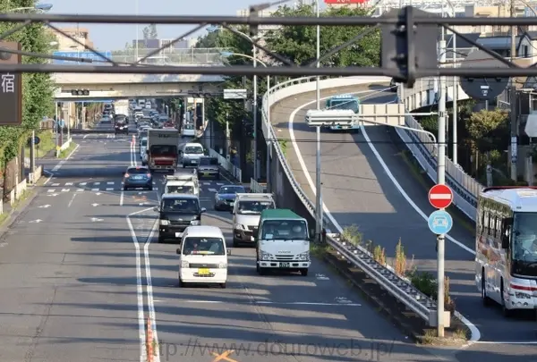調布IC 出口
