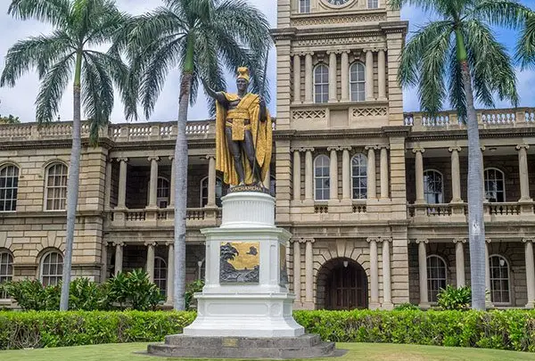 King Kamehameha Statue（カメハメハ大王像）