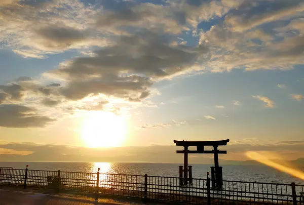白鬚神社
