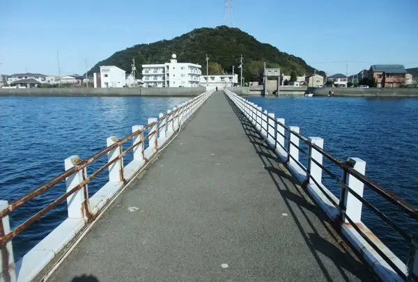 長～い桟橋