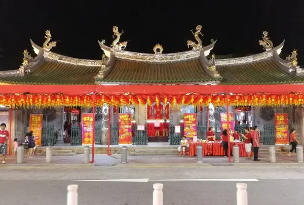ティアン・ホッケン寺院