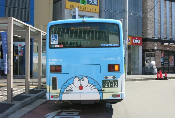 ミュージアムへのシャトルバス