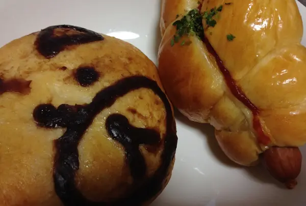 豊富な種類のパン