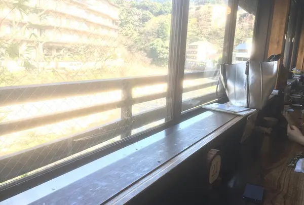 2階のカウンター席