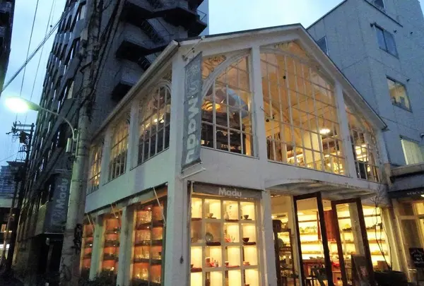 《和と洋の調和のとれた心地よいスタイル》を展開