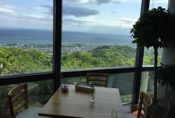 レストハウスのカフェ