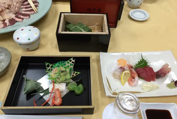 夕食