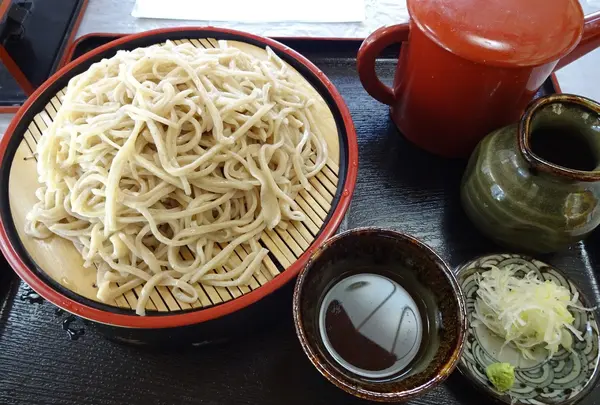 ざるそば　700円