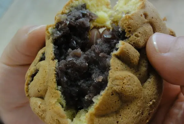 あんこギッシリ