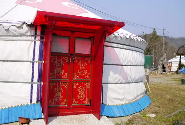 モンゴルのゲルがあります