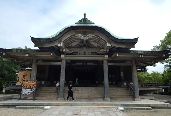 拝殿
