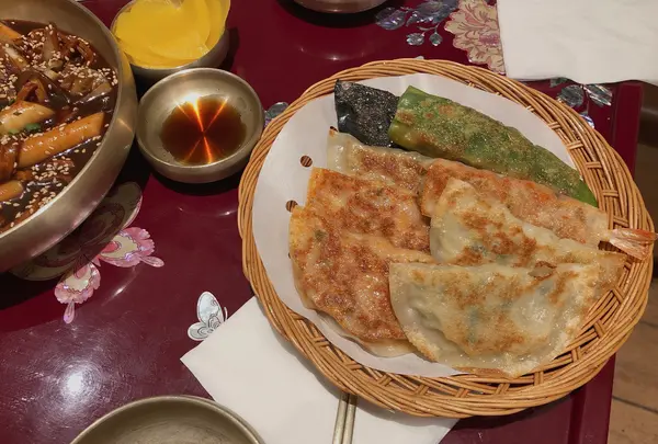 昌華堂 益善店/チャンファダン イクソンジョム/창화당 익선점