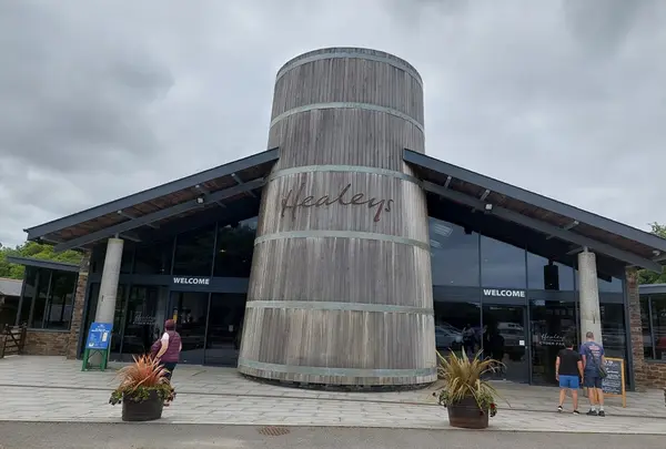 ヒーリーズ コーニッシュ サイダー ファーム (Healey's Cornish Cyder Farm）