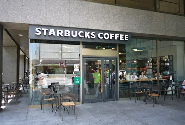 スターバックスコーヒー　三条烏丸ビル店