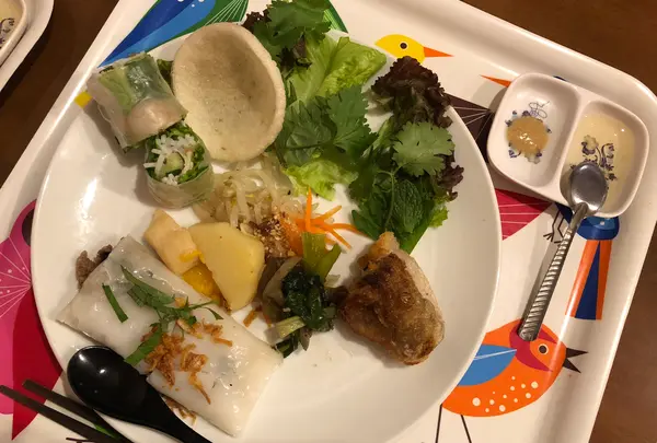 ベトナムごはん　コムコカ