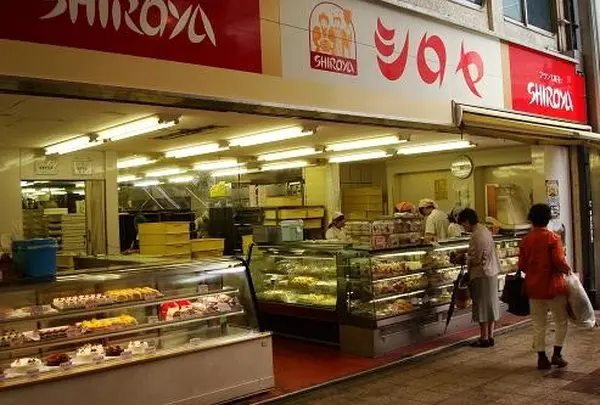 シロヤベーカリー 小倉店