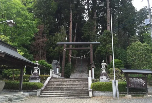 静神社