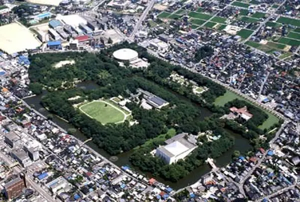 高岡古城公園