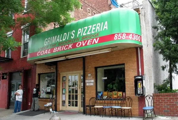Grimaldi's Pizzeria