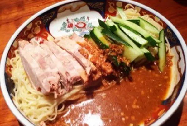 支那麺はしご 銀座本店