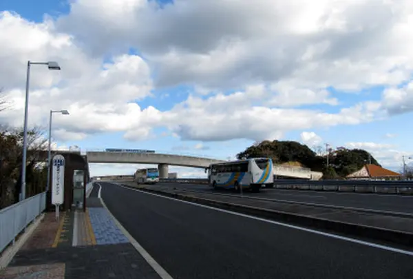 （参考）神戸淡路鳴門自動車道 高速バス 淡路ICバス停