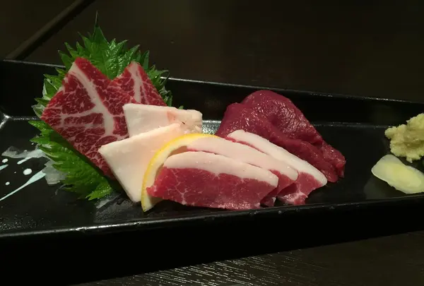 熊本馬肉横丁