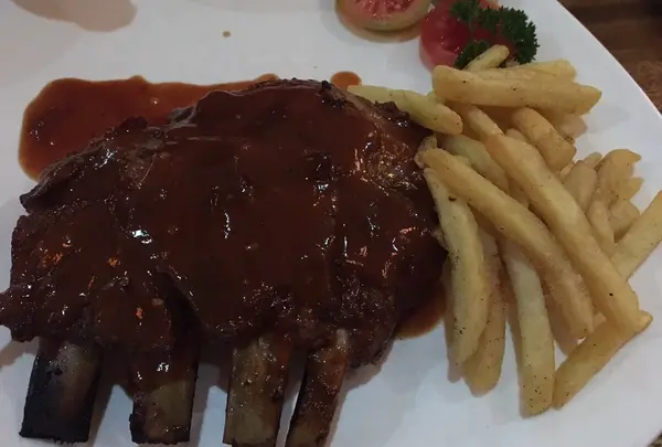 iiga Warung
