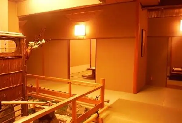 梅の花 京都烏丸店