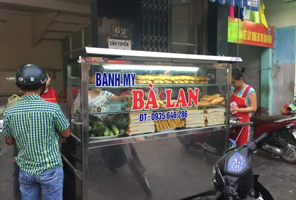 BANH MI BA LAN（バインミー・バーラン)