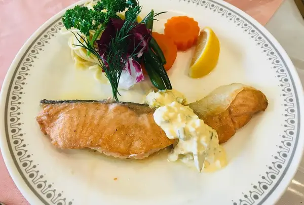 レストラン えびすや