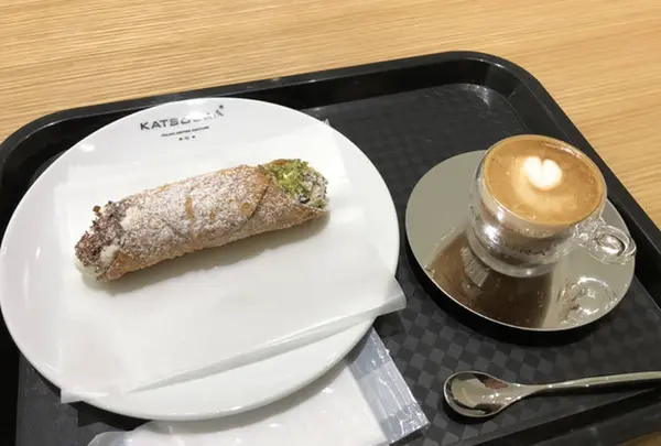 sacas cafe by KATSOURA