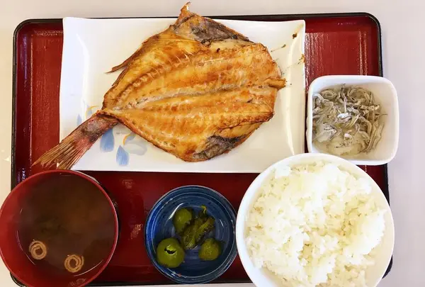 （株）弁イ 干物食堂