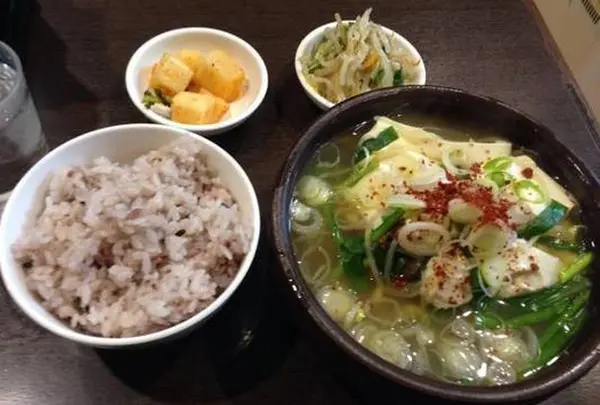 韓国田舎家庭料理 東光