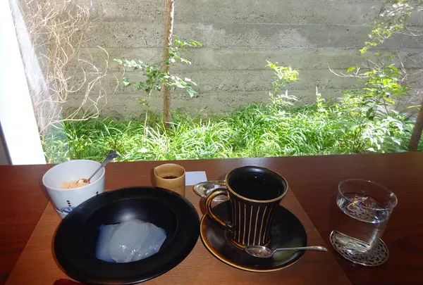 ＺＥＮＣＡＦＥ