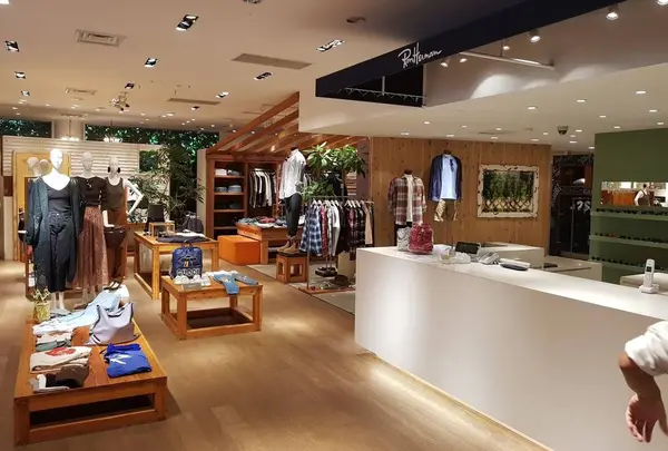 ロンハーマン 千駄ヶ谷店（Ron Herman）