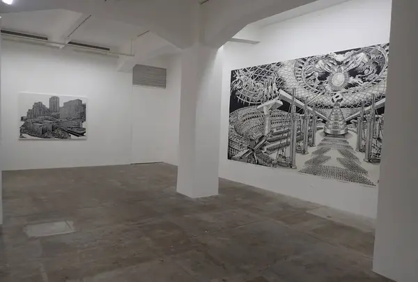 gallery αM