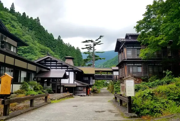 法師温泉 長寿館