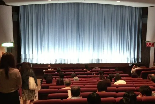 スクリーン