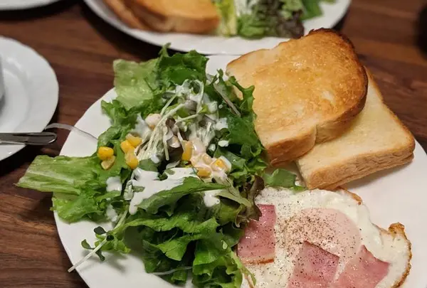 9:00からモーニング営業も🌅大人の朝活にぴったり✨