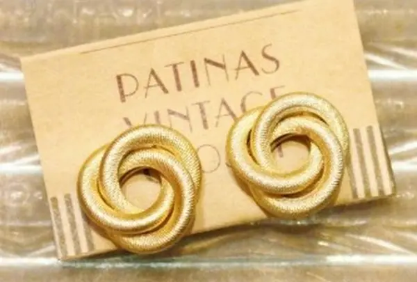 PATINAS VINTAGE CLOSET