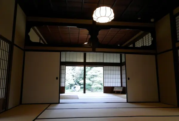 稲葉家下屋敷