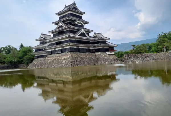 松本城