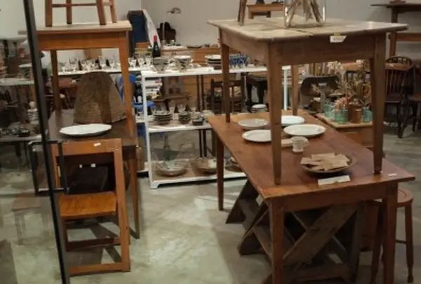 Vada antiques/ヴァダアンティークス