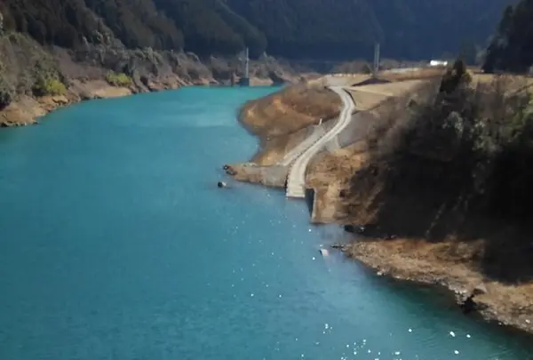 接岨峡温泉