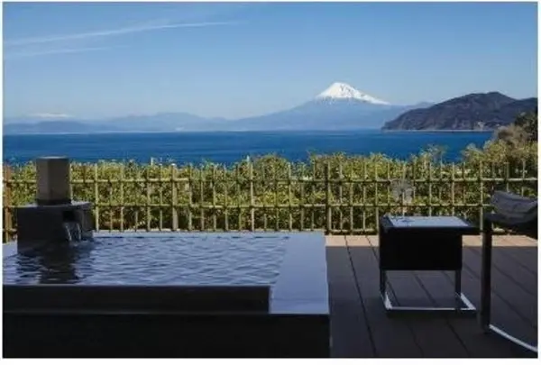 西伊豆  水の里恷　富岳群青