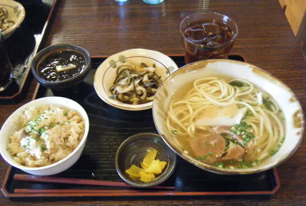 古謝そば屋