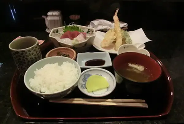 はりまや定食