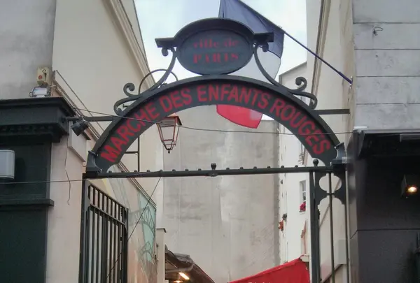Marche couvert des Enfants Rouges