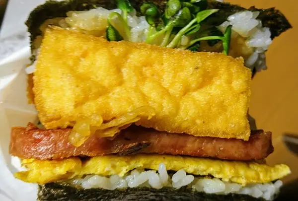 ポークたまごおにぎり本店 那覇空港1F店